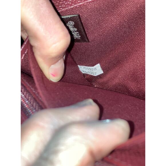 COACH 54007 LARGE WINE CROSSGRAIN LEATHER WALLET - Picture 15 of 16